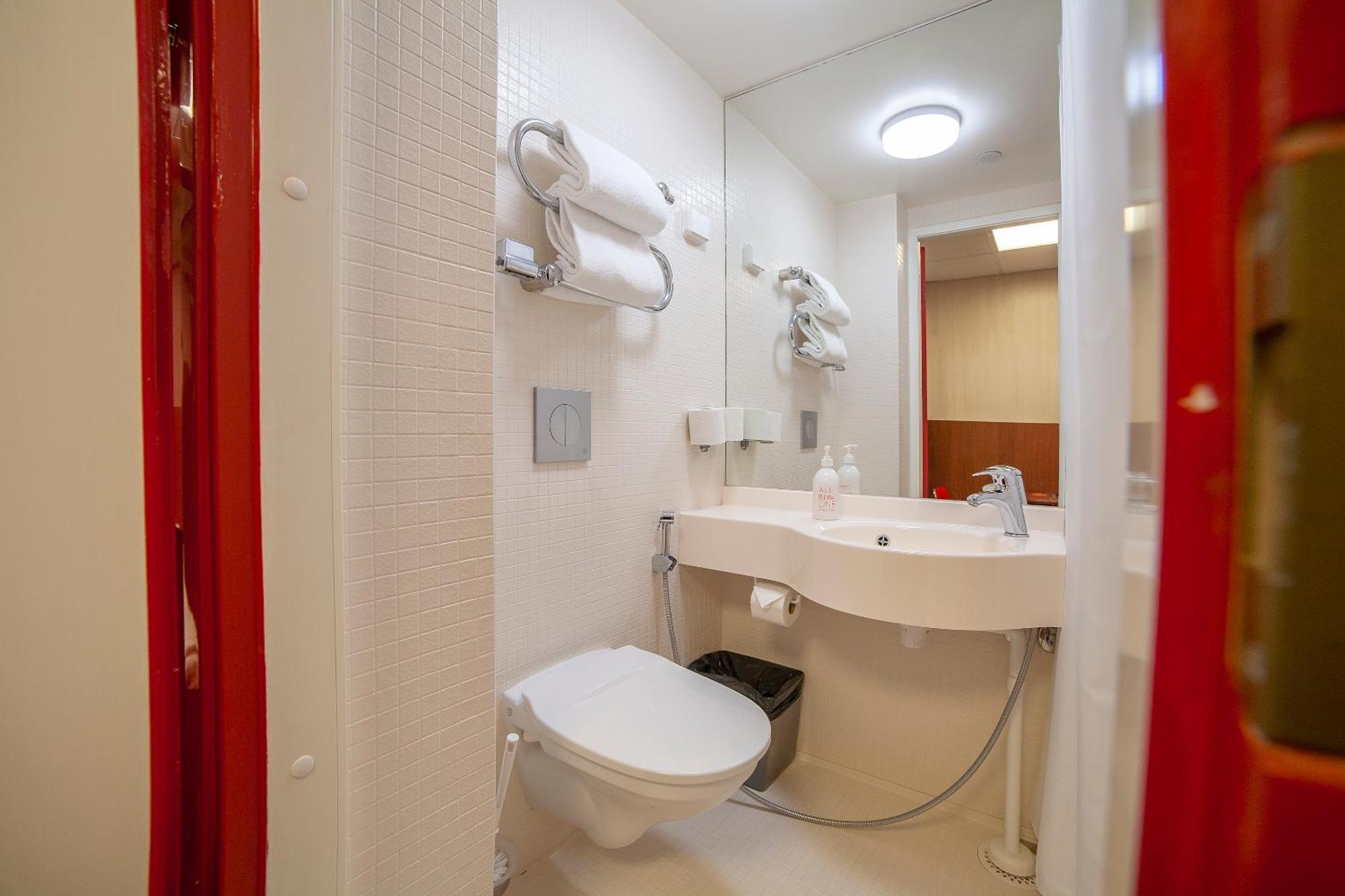 Hotel Omena Centre 3*