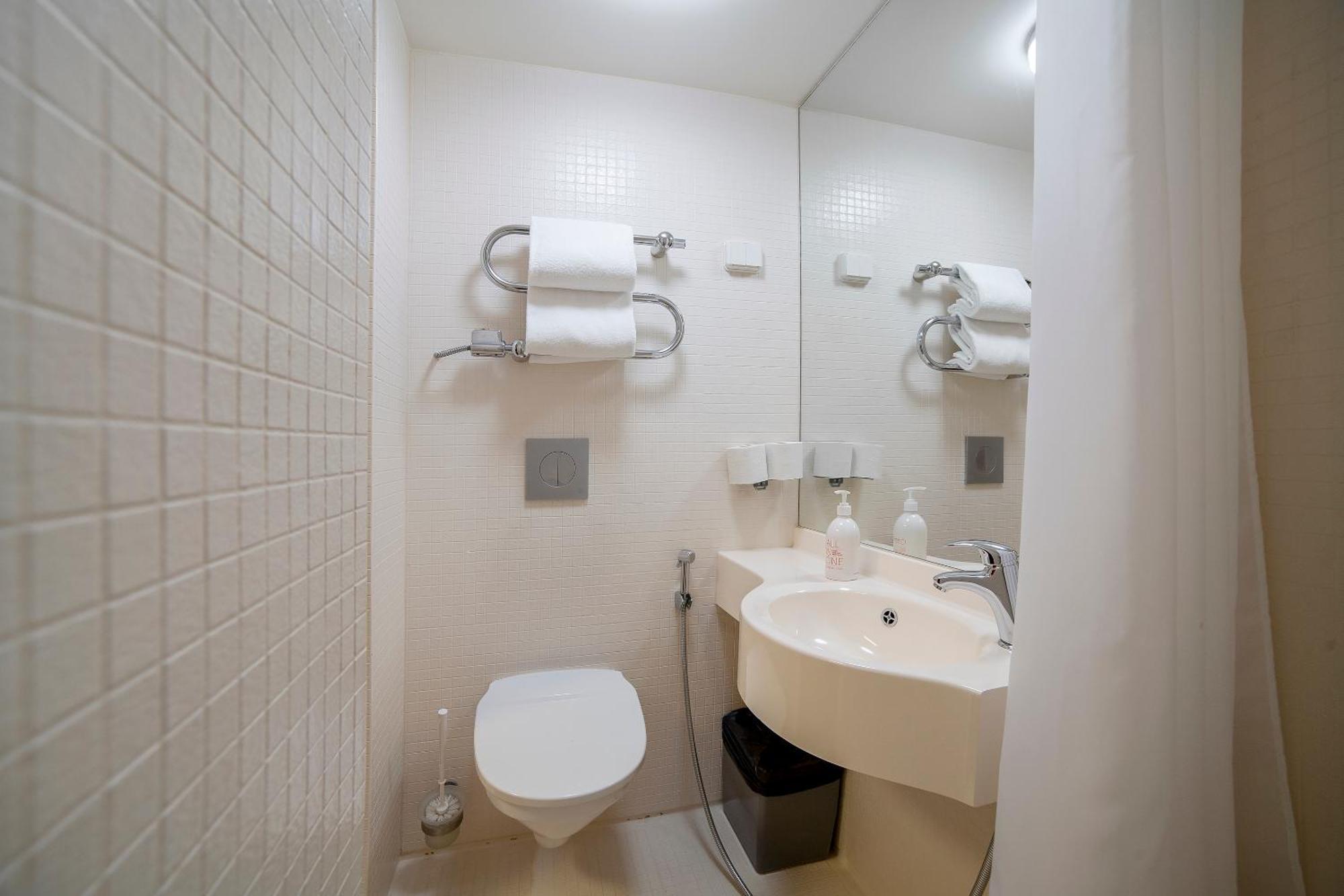 Omena Centre Hotel
