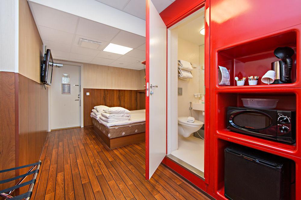 Omena Centre Отель 3*