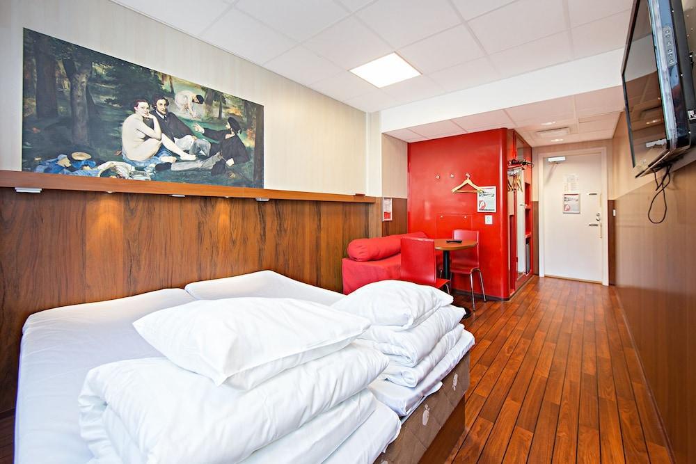 Omena Centre Helsinki